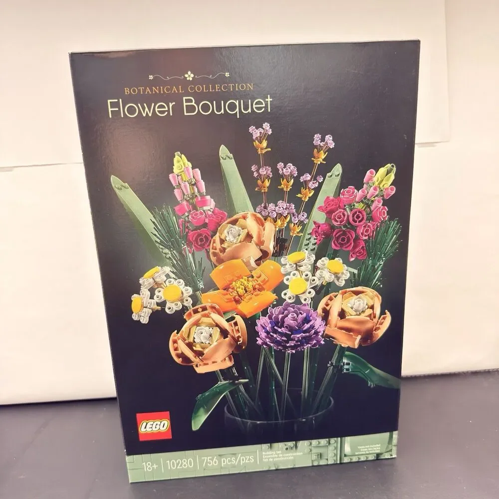 LEGO Flower Bouquet 10280 Collectible Home Decor Display Set NIB
